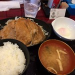 ぶたまる食堂 - 