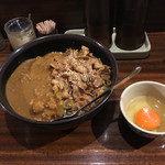 丼達 - 丼逹カレー＋サービスの玉子