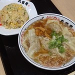 丸醤屋 - 大粒肉ワンタン麺＆並チャーハン　1123円