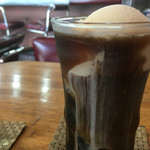 べにづる - まったく想像通りのコーヒーフロート