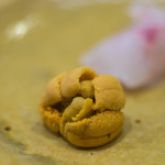 うを徳 - 蝦夷地利尻（えぞちりしり）の紫海膽（むらさきうに）