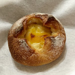 Pane Ho Maretta - パイナップル×クリームチーズ ¥220+税