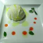 イベリコ屋 - 塩アイスのオリーブオイルかけ