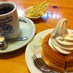 Komeda Kohi Ten - ブレンドコーヒー・ミニシロノワール
