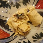 赤間茶屋 あ三五 - 湯葉の包み。わさび。