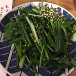 日本酒と海鮮 角打ち屋 新橋 - 博多葱と三つ葉の塩和え