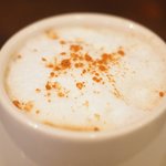 モンテ - ランチコース 1650円 のカプチーノ シナモンパウダー