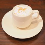 モンテ - ランチコース 1650円 のカプチーノ シナモンパウダー