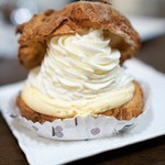 サロン・ド・ボヌール  - 