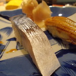 寿司処 福家 - サバ　肉厚なサバの昆布締めこれまたたまらん。