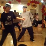 麺線屋formosa - スタッフ、カイチャンと常連さん(withダンススクールの先生)によるヒップホップダンス