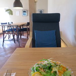 Miite Cafe - 2人席の椅子(2017年10月)