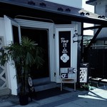 カフェー ブリキイヌ - 入り口