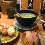 かいてん寿し 大倉 - 三種にあら汁。イワシ特に美味しかった。。。個別で190