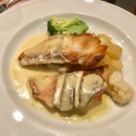 Bistro Cinq5 - チビキとスズキのポワレは上品で優しい味わい