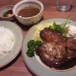 津久志亭 - ポークソテーにライスに味噌椀