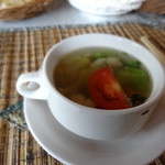 Sekar Kedhaton Restaurant - 1709_Sekar Kedhaton Restaurant_Soto Ayam Ambengan(鶏肉スープ)