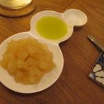 テーラ・テール - オリーブオイルや林檎のコンフィチュールなど