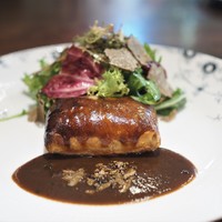 キノシタ - 鹿と鳩のロワイヤル　パイ包み焼き　赤ワインソース