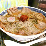 からみそラーメン ふくろう - からみそチャーシュー麺