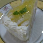 マーガレット菓子店 - こちらもちょっと前に食べたメロンタルト