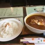 サザン - スープカレーとガーリックライス