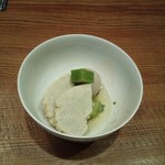 りょうりや 御旅屋 - 海老芋