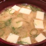 くろぎ - 鯛茶漬け 1000円 の味噌汁