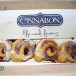 Cinnabon - ボンバイツ(4個入)
