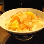 ソルマーレ南紀荘 - 釜飯（栗ごはん）