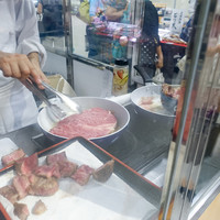キャラバン - 肉塊焼く