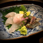 鮨割烹 汐 - 平目と炙り秋刀魚のお造り