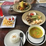 ALON ALON Terrace Cafe - 