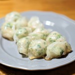 豚、海老、にら、クワイの水晶餃子