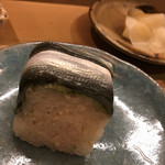 寿し 太一 - この日は押し寿司スタイルのコハダも