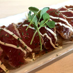 Grilled tuna carpaccio ~charred garlic~