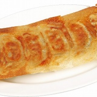 ＜自家製餃子＞１００％国産食材で点心師が手づくり！