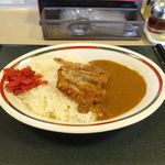 みよしの - ぎょうざカレー（辛口、390円）