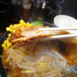 74087997 - 焼豚の厚み