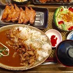 ARASH Exotic Dining - ランチ　ケバブカレーセット　1,000円