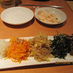 韓美食 オンギージョンギー - ナムル5種盛り