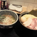 麺屋一燈 - 濃厚魚介つけ麺