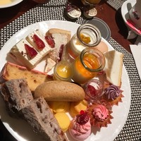 ロビーラウンジ 「マーブルラウンジ」 ヒルトン東京 - 
