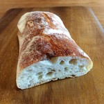 パティスリー&ブーランジェリー Cinq - チャバッタ カット面