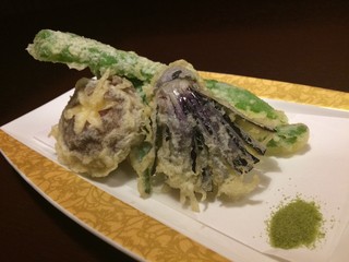 Sui shou - 野菜の天ぷら盛り合わせ