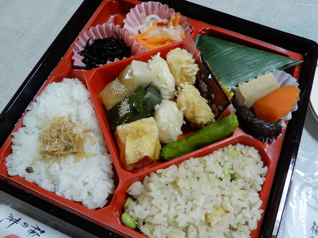 梅の花 大丸福岡天神店 天神南 豆腐料理 湯葉料理 食べログ