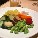 パパの家 - 前菜で頼んだピクルス盛り合わせ