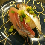 Mawaru Sushi Douraku - あじ