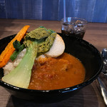 Bistro Apero - 自家製カレー（トマトカレー）900円。