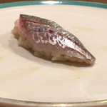 うを徳 - 淡路島 鯵 酢締め（握り）